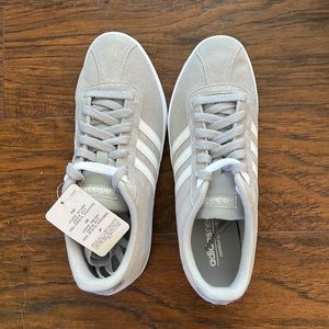 Brand new Adidas light grey tennis shoes